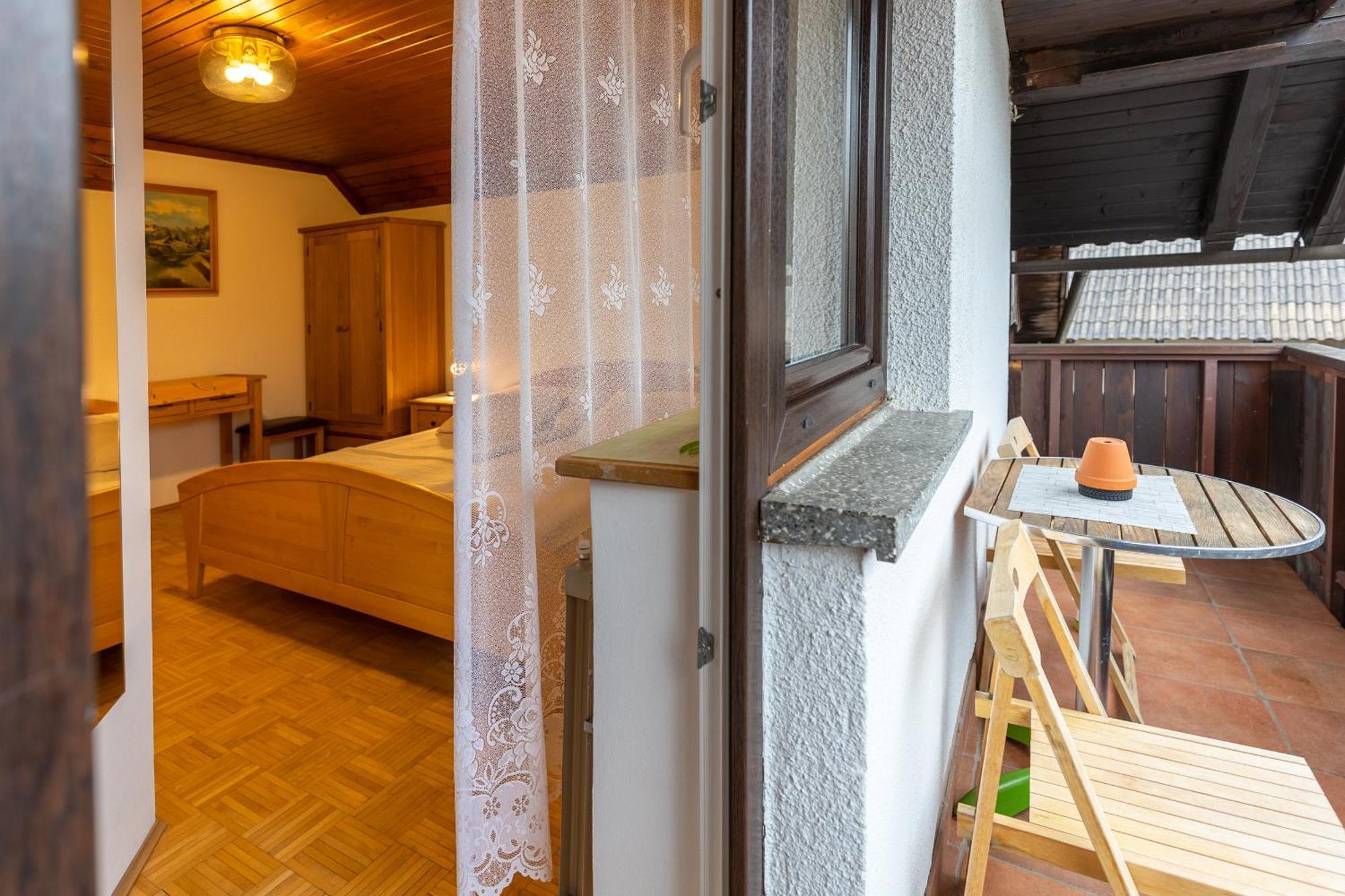 Apartments Pri Urhu Bohinj Ngoại thất bức ảnh